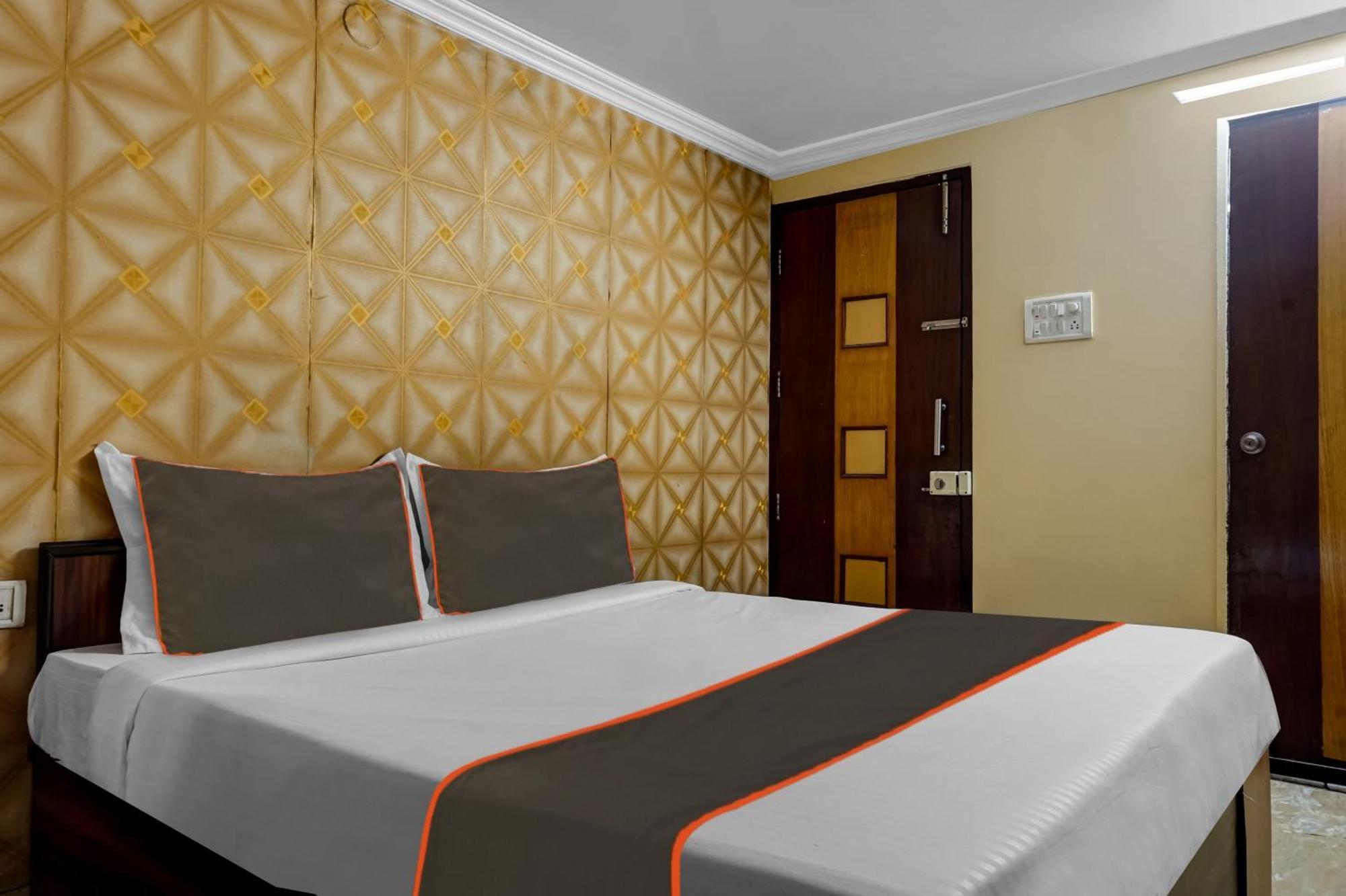 Hotel Galaxy Residency Kalyani Nagar 浦那 外观 照片