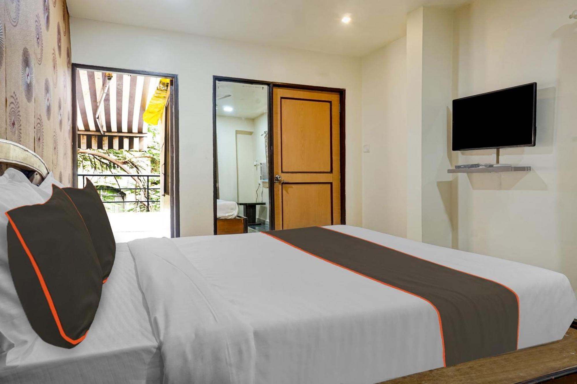 Hotel Galaxy Residency Kalyani Nagar 浦那 外观 照片