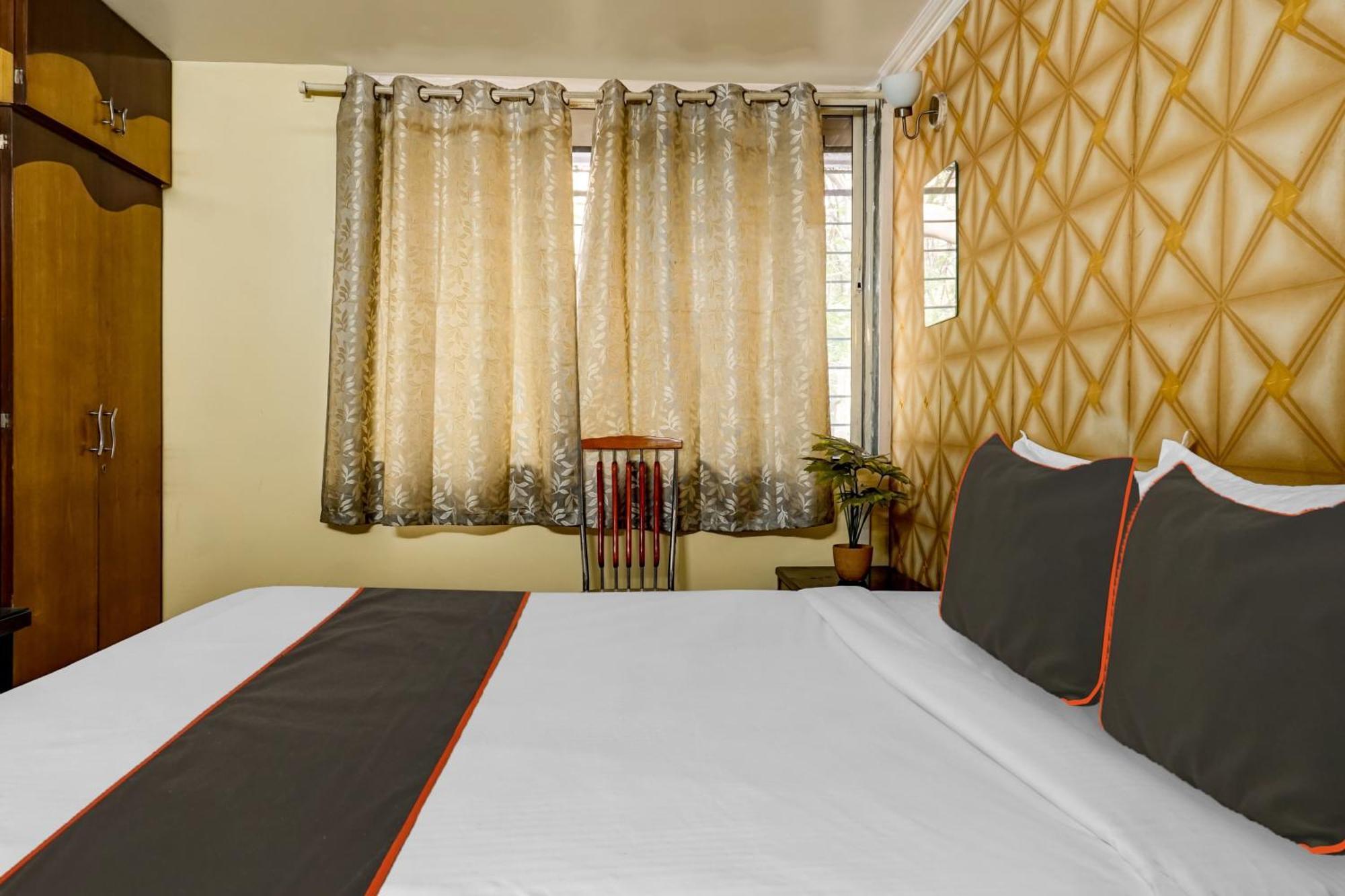 Hotel Galaxy Residency Kalyani Nagar 浦那 外观 照片